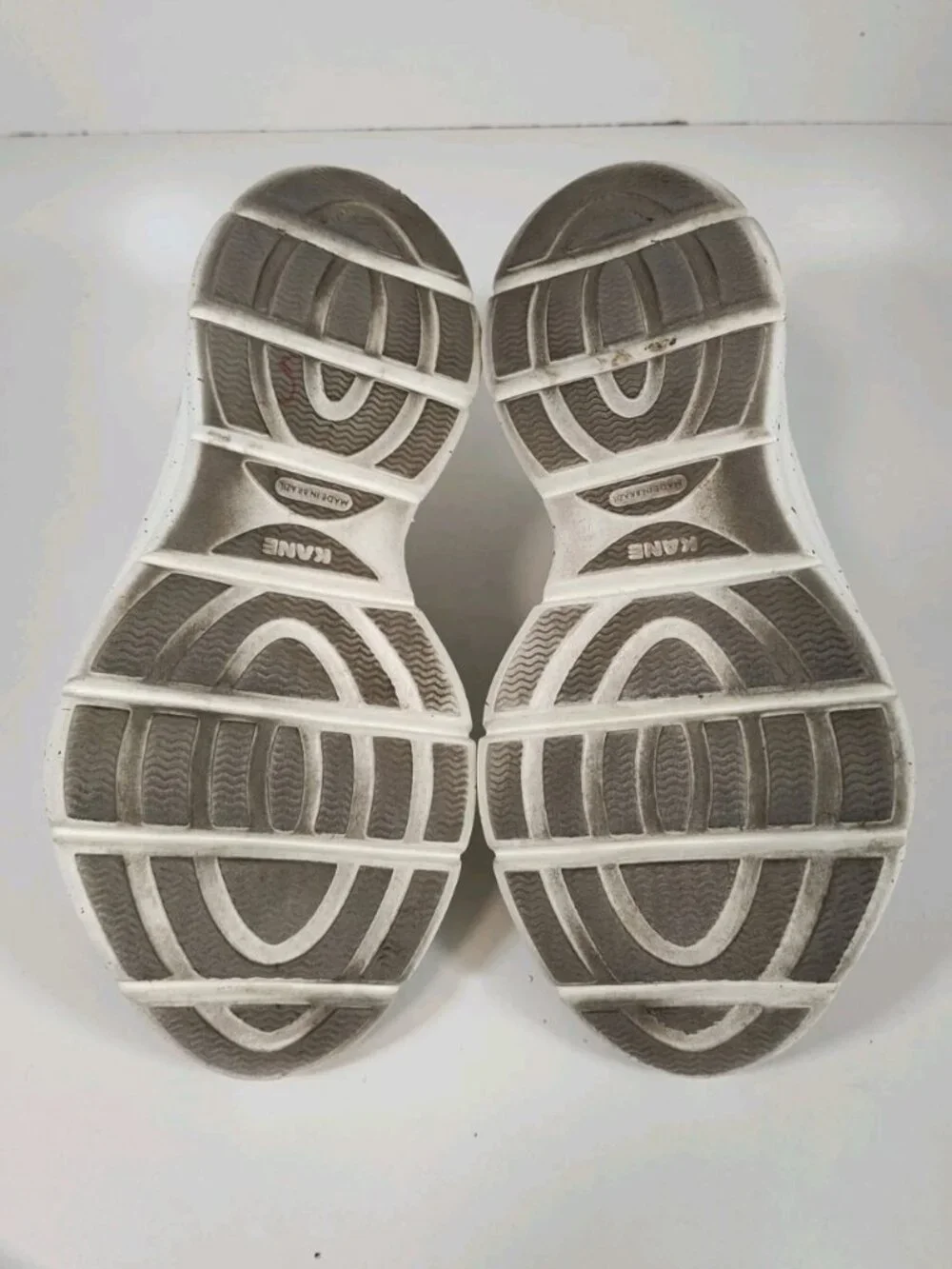 Kane Revive Active Recovery Shoes Men's 11 Gray Speckled Post Workout - Picture 8 of 9